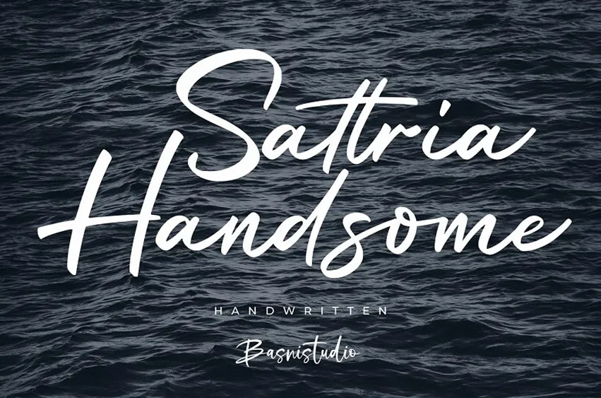 Sattria Handsome Font